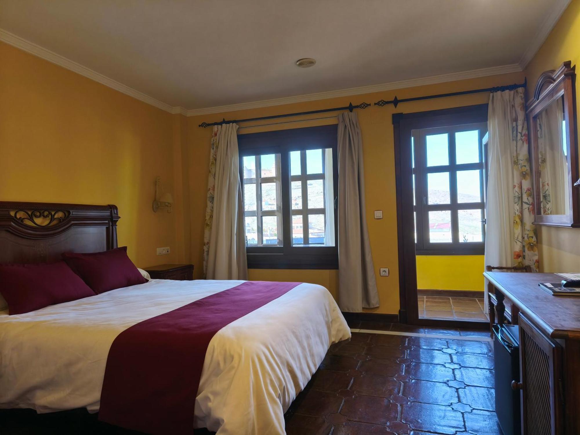 Hospederia Del Zenete Hotel La Calahorra Exterior photo